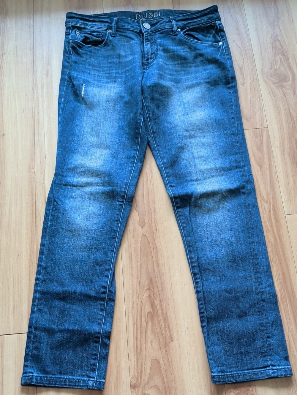 DL1961 Women's Washed Blue Boyfriend Jeans